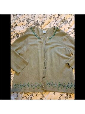 Vintage Embroidered and Beaded pale Green Button-Front Women's Sweater Cardigan